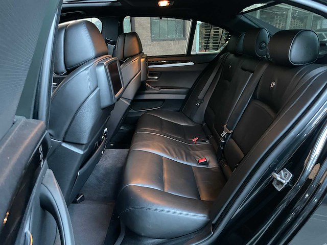 Alpina b5 f10 4.4 v8 biturbo 507pk 2010 bmw 5-serie - afbeelding 14 van  58