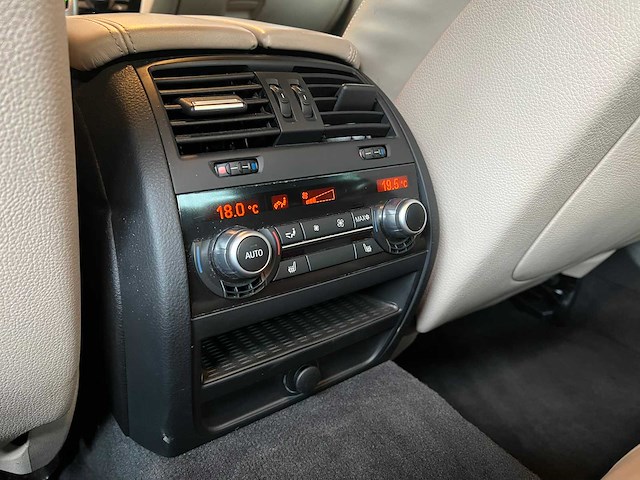 Alpina b5 f10 4.4 v8 biturbo 507pk 2010 - afbeelding 29 van  59