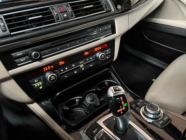 Alpina b5 f10 4.4 v8 biturbo 507pk 2010 - afbeelding 17 van  59