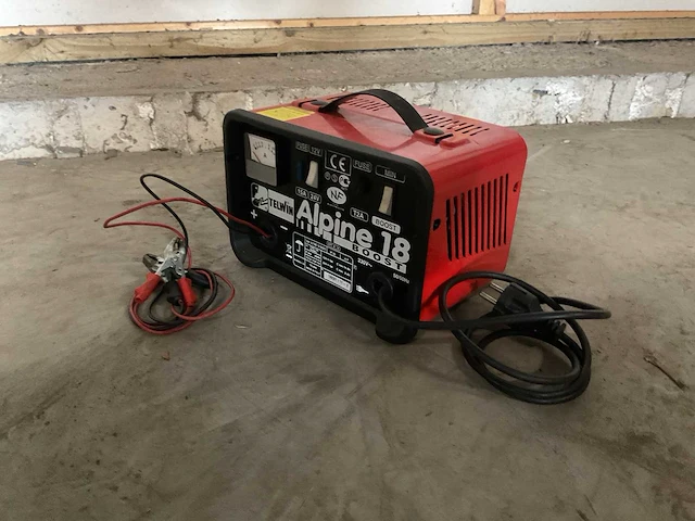Alpine 18 boost acculader - afbeelding 1 van  3