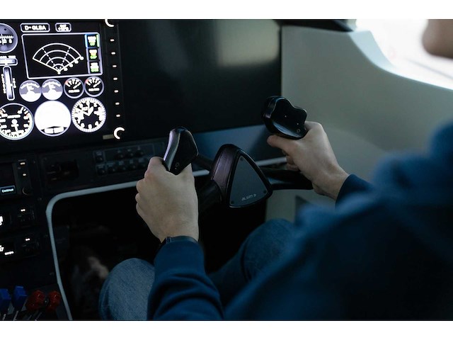 Alsim al250 certified flight training device (easa fnpt ii) / flight simulator - afbeelding 11 van  52