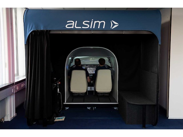 Alsim al250 certified flight training device (easa fnpt ii) / flight simulator - afbeelding 12 van  52