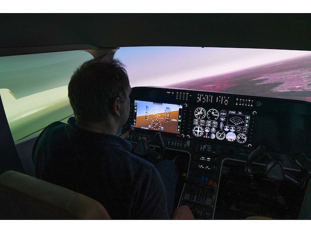 Alsim al250 certified flight training device (easa fnpt ii) / flight simulator - afbeelding 48 van  52