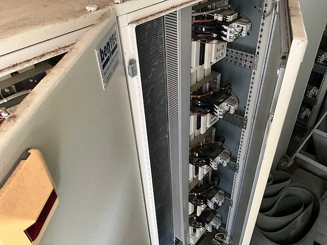 Alstom ttg-3520-6 dubbele 3-fase transformator in zeecontainer - afbeelding 10 van  25