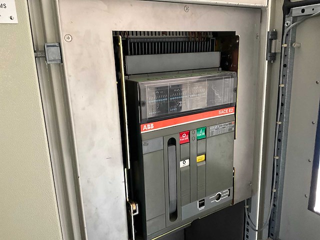 Alstom ttg-3520-6 dubbele 3-fase transformator in zeecontainer - afbeelding 12 van  25