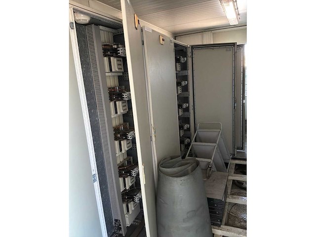 Alstom ttg-3520-6 dubbele 3-fase transformator in zeecontainer - afbeelding 25 van  25