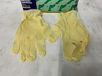 Altair med - partij latex handschoenen - afbeelding 4 van  7