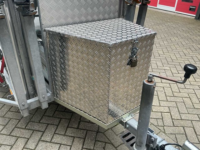 Altec steigeraanhanger 7m (2x) - afbeelding 5 van  28