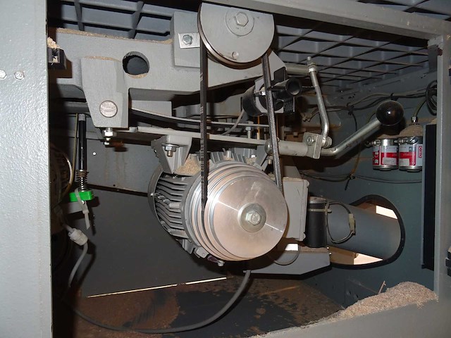 Altendorf - 1996 - f45 elmo 2 - formaatzaagmachine - afbeelding 3 van  16