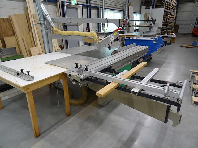 Altendorf - 1996 - f45 elmo 2 - formaatzaagmachine - afbeelding 10 van  16