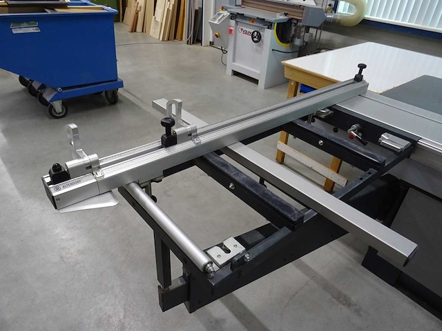 Altendorf - 2019 - f45 prodrive - formaatzaagmachine - afbeelding 2 van  18