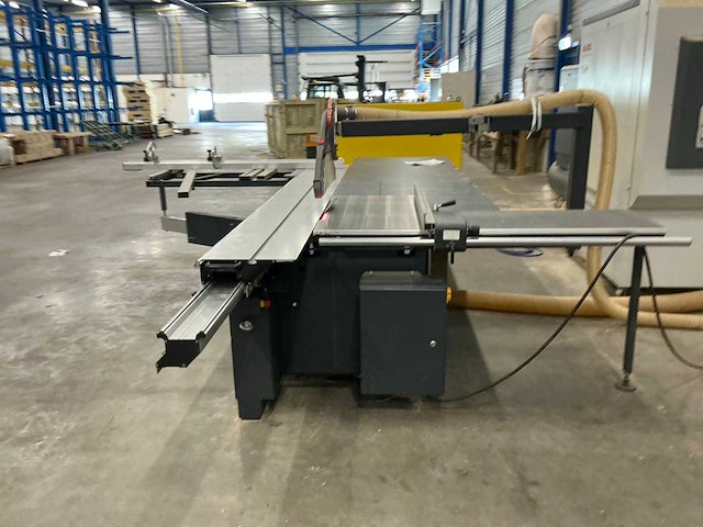Altendorf - 2023 - f25 - formaatcirkelzaagmachine - afbeelding 4 van  5
