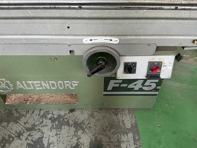 Altendorf - f45 - formaatcirkelzaagmachine - afbeelding 5 van  15