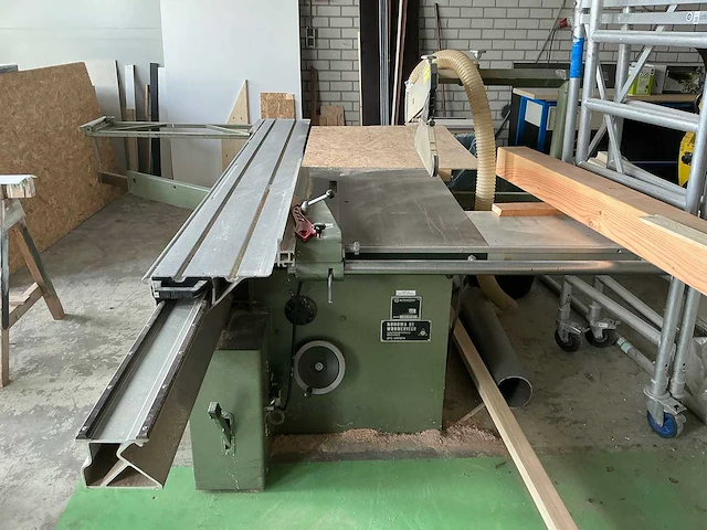 Altendorf - f45 - formaatcirkelzaagmachine - afbeelding 13 van  15
