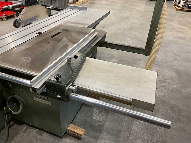 Altendorf f-45 formaatcirkelzaagmachine - afbeelding 14 van  15