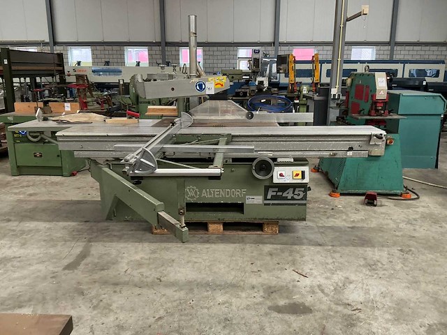 Altendorf f45 formaat opdeelzaagmachine - afbeelding 2 van  11