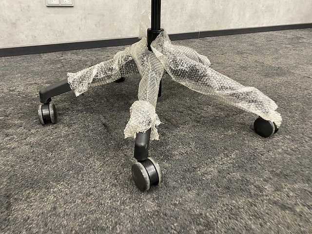 Alternativ - bureaustoel grijs gestoffeerd - ongebruikt - afbeelding 3 van  15