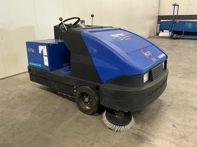 Alto 6150b zelfrijdende veegmachine - afbeelding 1 van  12