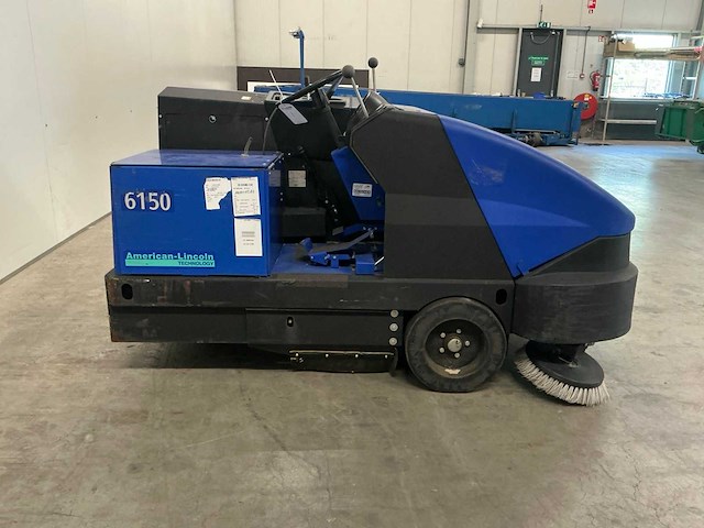 Alto 6150b zelfrijdende veegmachine - afbeelding 2 van  12