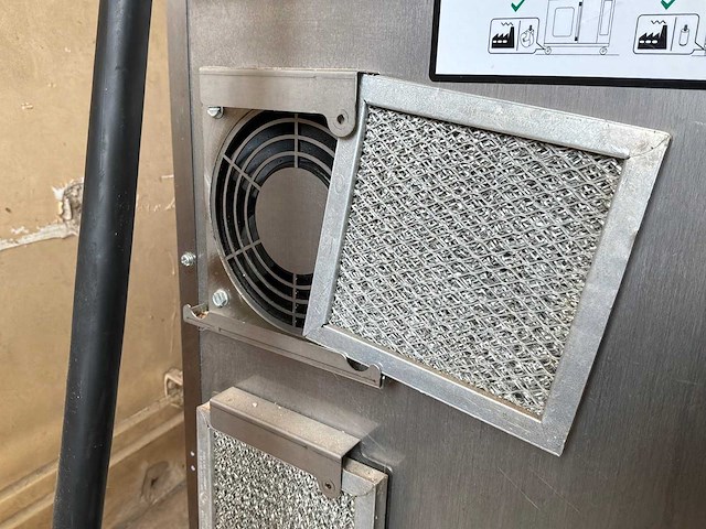 Alto-shaam vector multi-cook (vmc-h4h) oven - afbeelding 7 van  21
