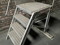 Altrex - bordestrap 4-trede v.v. leuning - afbeelding 2 van  6
