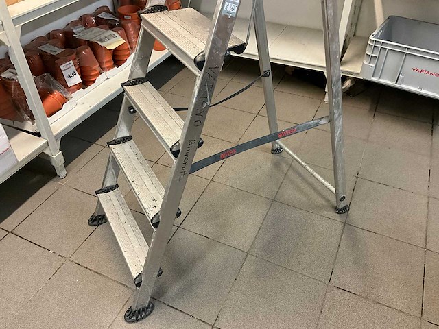 Altrex - huidhoudtrap - afbeelding 3 van  3