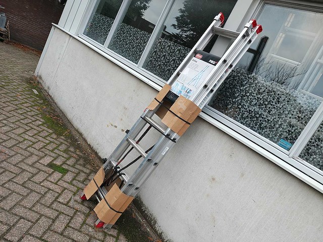 Altrex - r2040 - ladder - afbeelding 2 van  7