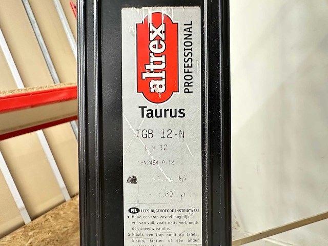 Altrex - taurus tgb 12-n - trap - afbeelding 2 van  4
