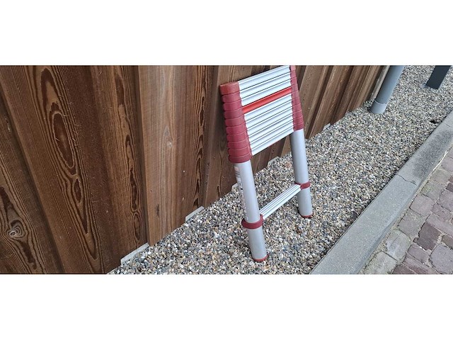 Altrex - teleclimb - aluminium telescopische ladder - afbeelding 7 van  7