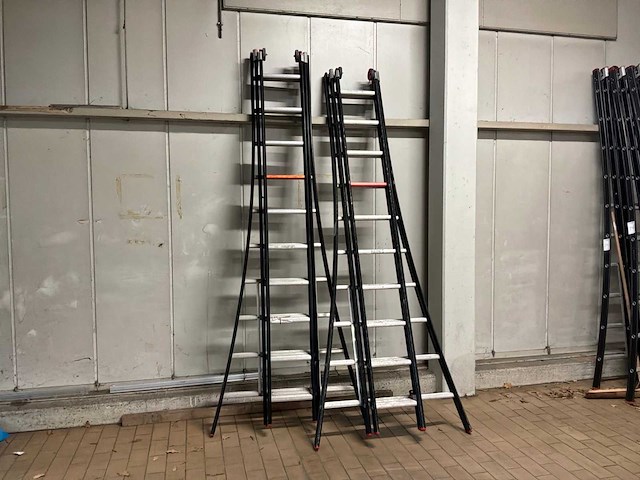 Altrex 3-delige ladder (2x) - afbeelding 1 van  5