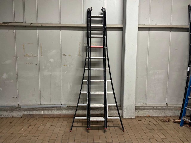 Altrex 3-delige ladder (2x) - afbeelding 2 van  5