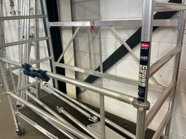 Altrex 3400 mobiele steiger - afbeelding 3 van  12