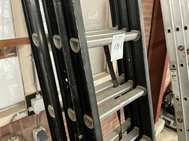 Altrex 3x10 ladder - afbeelding 1 van  1