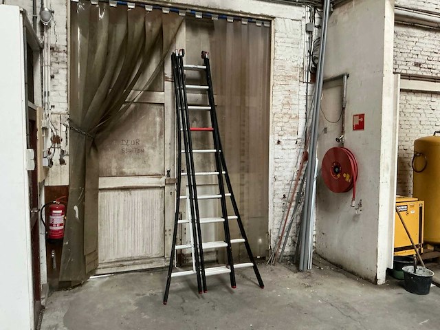 Altrex 3x10 reformladder - afbeelding 1 van  4