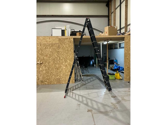 Altrex 3x12 reformladder - afbeelding 2 van  3