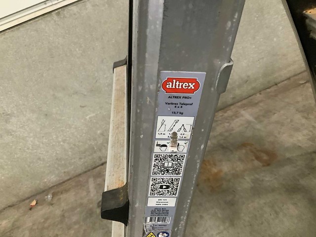 Altrex 4x4 varitrex teleprof ladder en trap - afbeelding 3 van  3