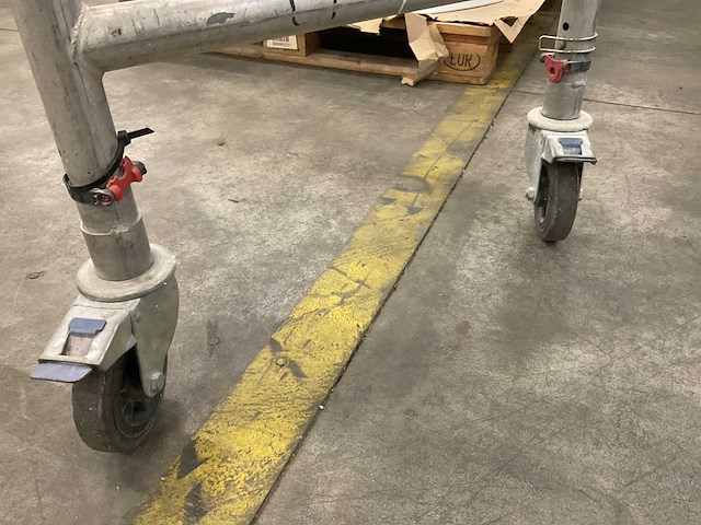 Altrex aluminium vouwsteiger - afbeelding 4 van  7