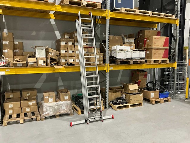 Altrex ar 3070 3x10 reformladder - afbeelding 1 van  3