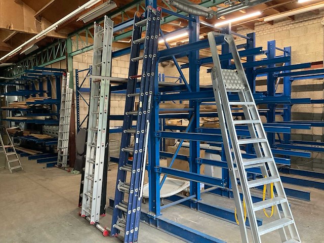 Altrex challenger ladder - afbeelding 1 van  4