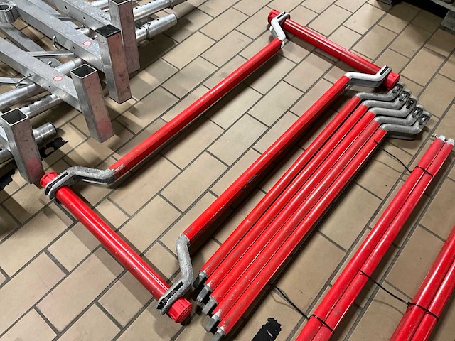 Altrex diagonaalschoor voorloopleuning (17x) - afbeelding 4 van  4