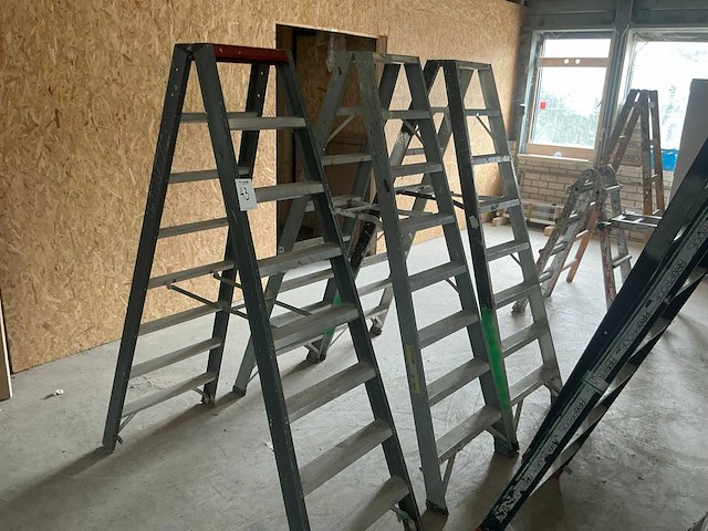 Altrex / dirks ladder (3x) - afbeelding 1 van  2