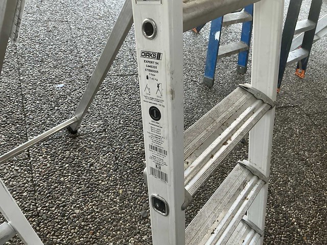 Altrex / dirks uitzettrap (3x) - afbeelding 2 van  2