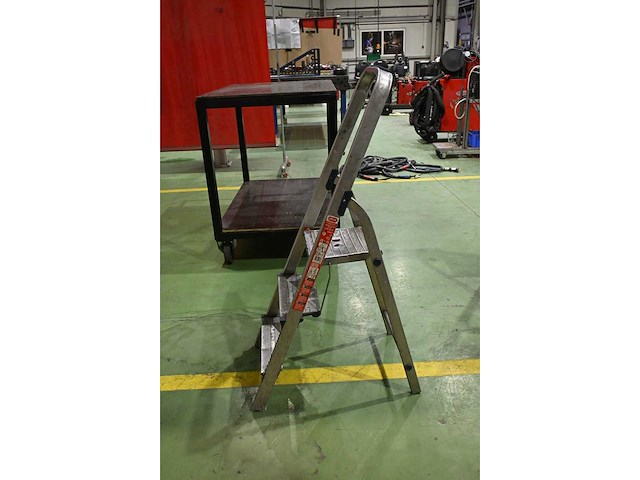 Altrex double decker d803 aluminium uitzettrap - afbeelding 2 van  3