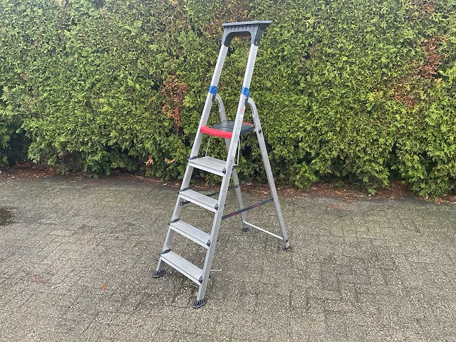 Altrex double decker trap 1x5 - afbeelding 1 van  4