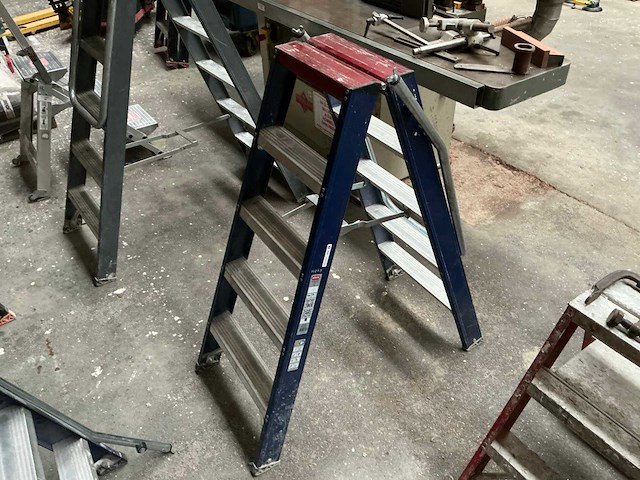 Altrex falco fdo 5 uitzettrap - afbeelding 1 van  3