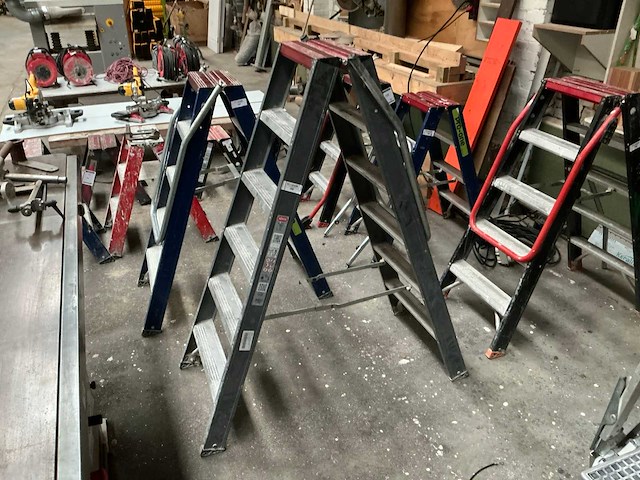 Altrex falco fdo 6 uitzettrap - afbeelding 1 van  4