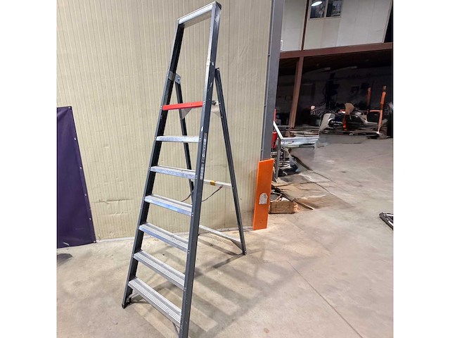 Altrex falco feq 7 trap - afbeelding 1 van  1