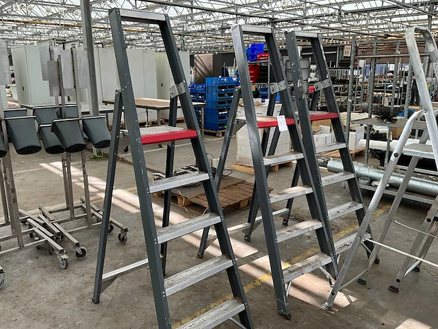 Altrex falco trap (3x) - afbeelding 1 van  7