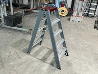 Altrex fdo 5 vouwladder - afbeelding 1 van  4