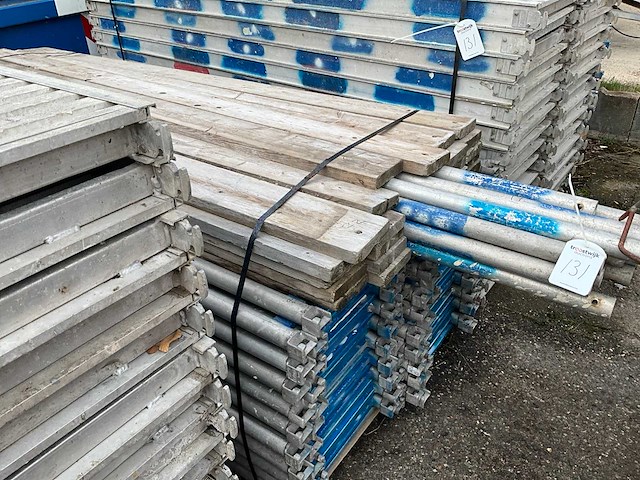 Altrex gevel steiger - afbeelding 2 van  5